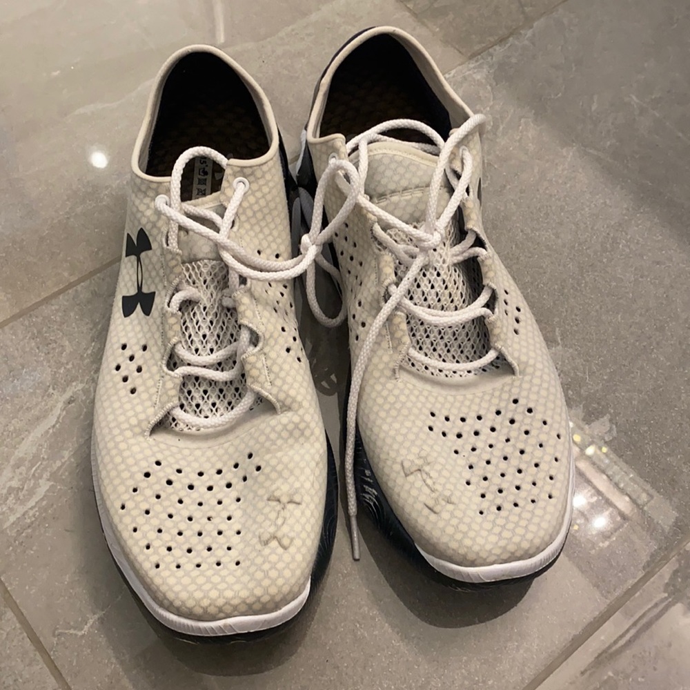 Underarmor sneakers men
